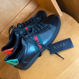 Brand new designer men’s sneakers